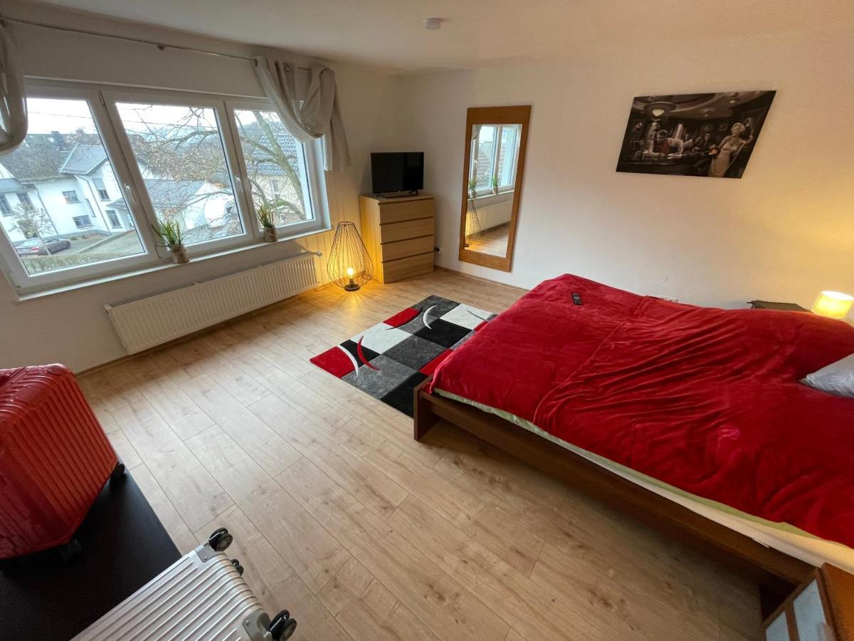 Ferienhaus Rheinnaehe Lykershausen المظهر الخارجي الصورة