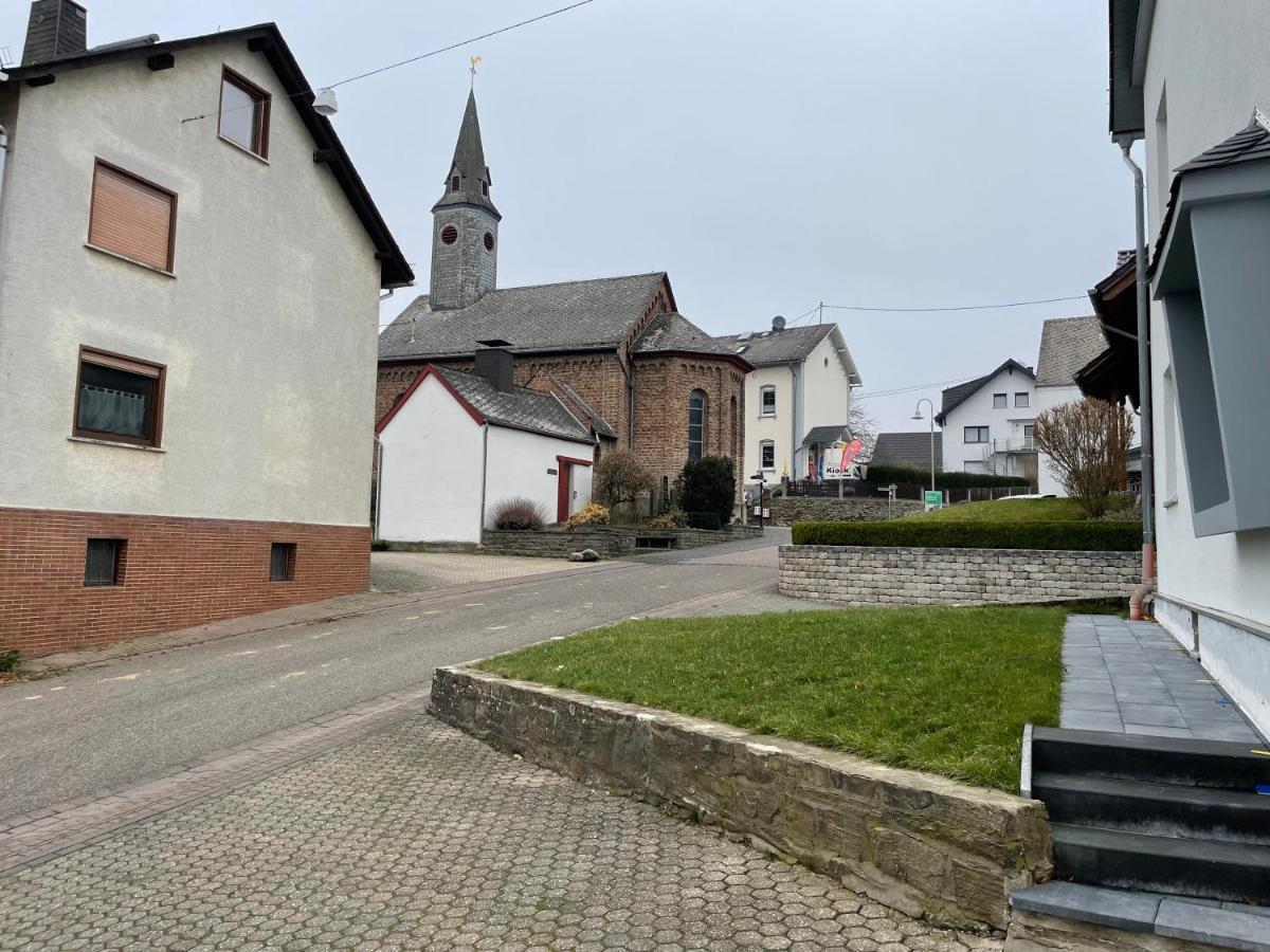Ferienhaus Rheinnaehe Lykershausen المظهر الخارجي الصورة